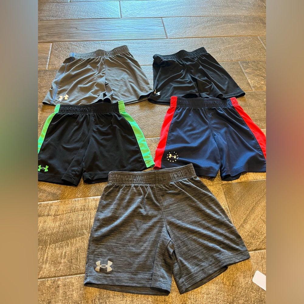 Under Armour size 4/4t shorts lot
